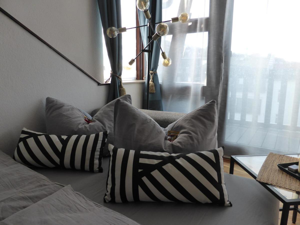 Apartment Skyline Of Jena, Luxurioes, Einzigartig, Free Wifi, Parkplatz, Klimatisiert, Zentral Luaran gambar
