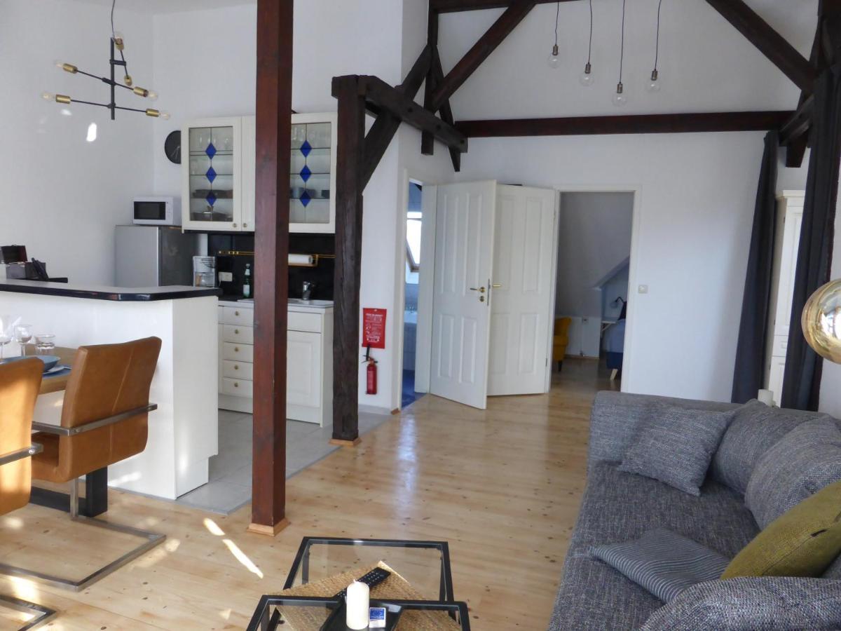 Apartment Skyline Of Jena, Luxurioes, Einzigartig, Free Wifi, Parkplatz, Klimatisiert, Zentral Luaran gambar
